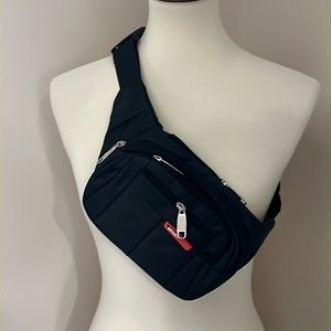 Black Nylon Fanny pack/crossbody bag/sling pack-NEW